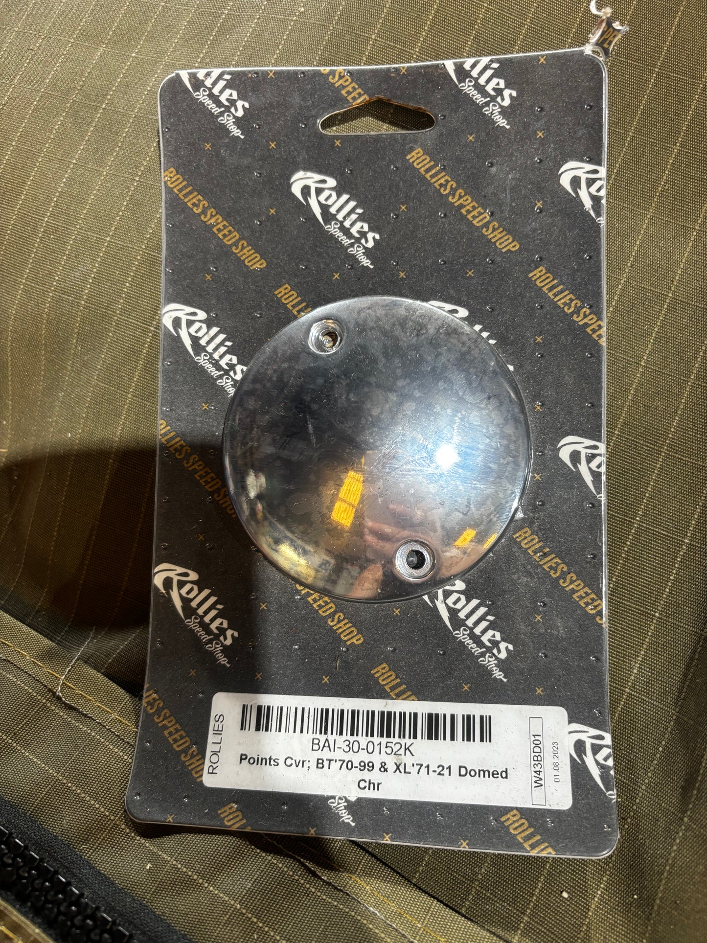 Points Cover - Chrome. Fits Big Twin 1970-1999 & Sportster 1971-2021